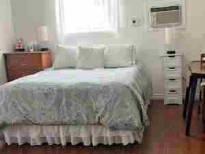 Queen bed